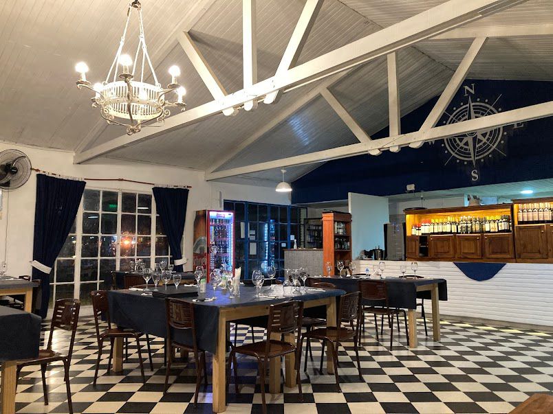 La Cantina Del N&aacute;utico